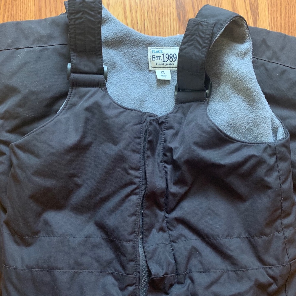 Children’s place kids snow pants